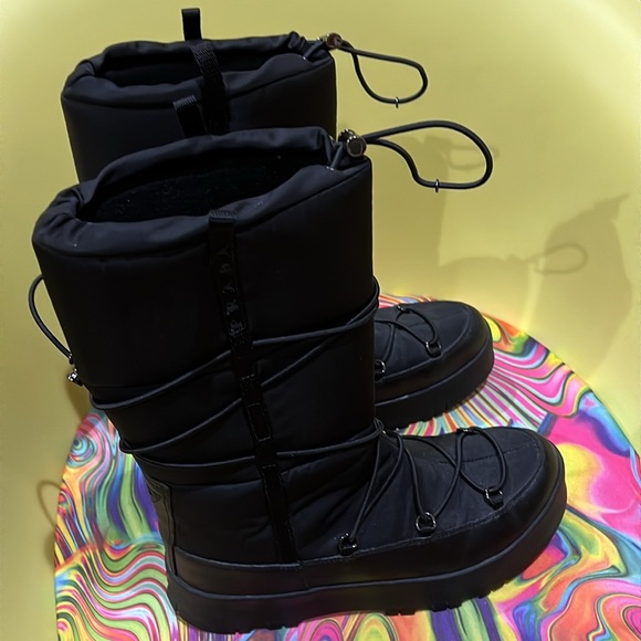 Authentic PRADA Nylon gaberdine apres ski boots - Picture 4 of 13